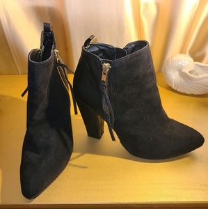 Mossimo - Ankle Boots. Black. Size: 7.5